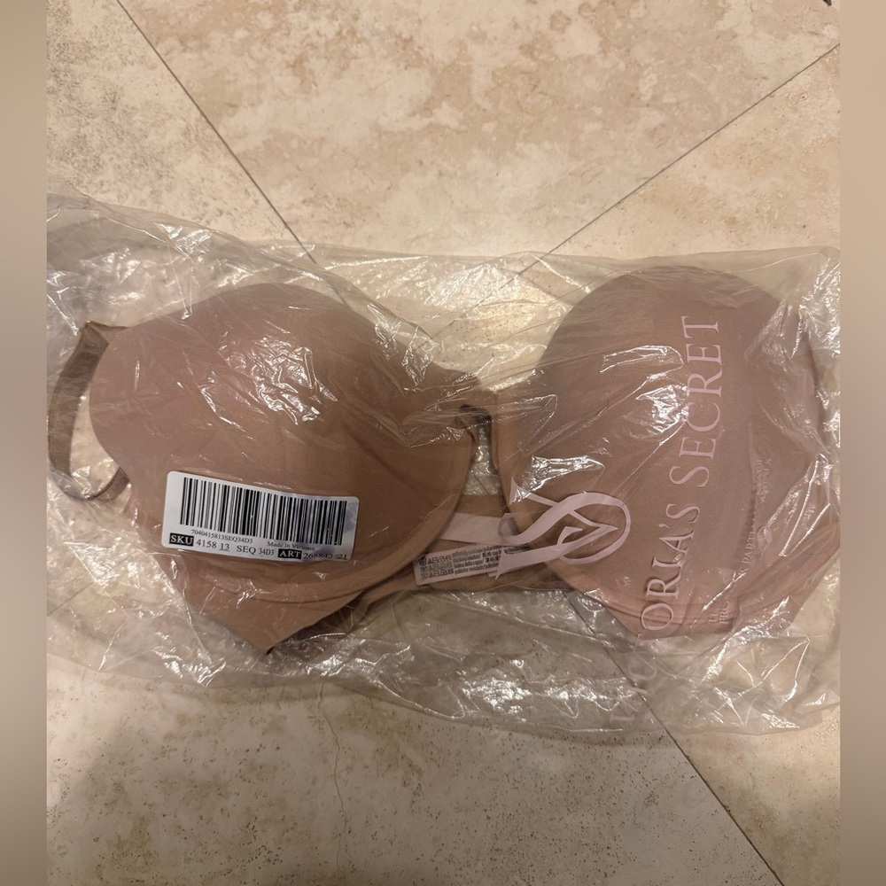 NWT Victoria's Secret Nude 34DDD Push-Up Bra